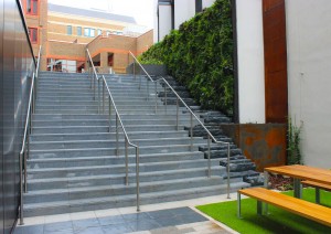 Ocourtyard3